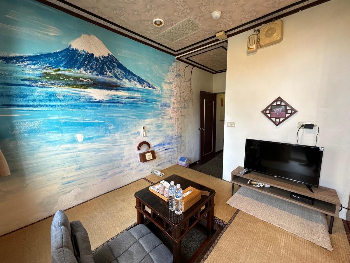 Ming Ren Hotspring Hotel Цзяосі Екстер'єр фото